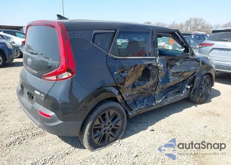 2020 Kia Soul Ex z USA, uszkodzony, nr VIN KNDJ33AU5L7717715